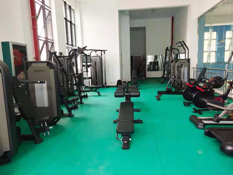 部队体能训练器材-广西快盈VIII体育健身器材有限公司